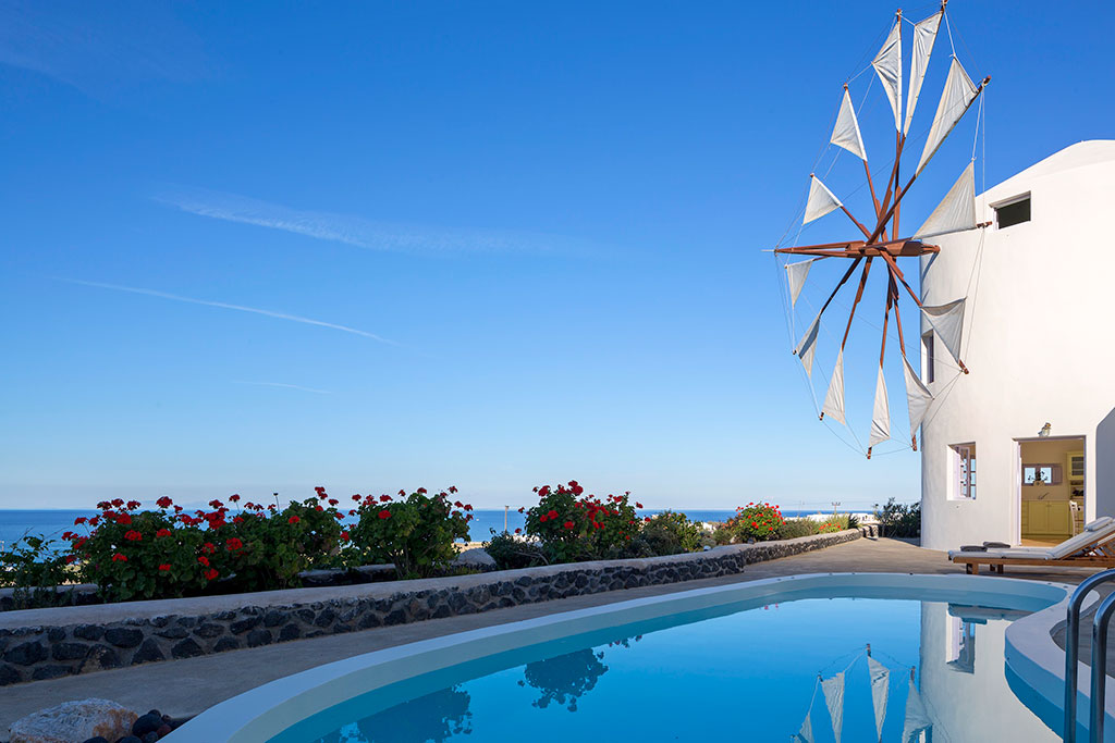Windmill Lilac, Santorini, Greece | Astonishing Holiday Rentals Around The World | Part II 